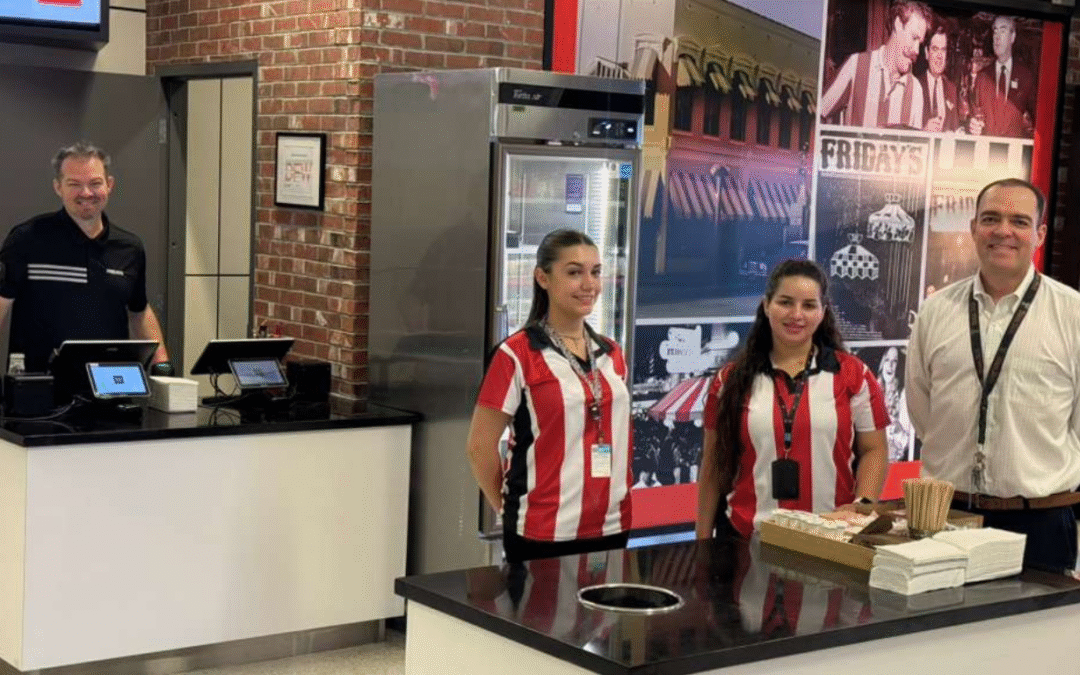 TGI Fridays On The Fly Opens at DFW Terminal B